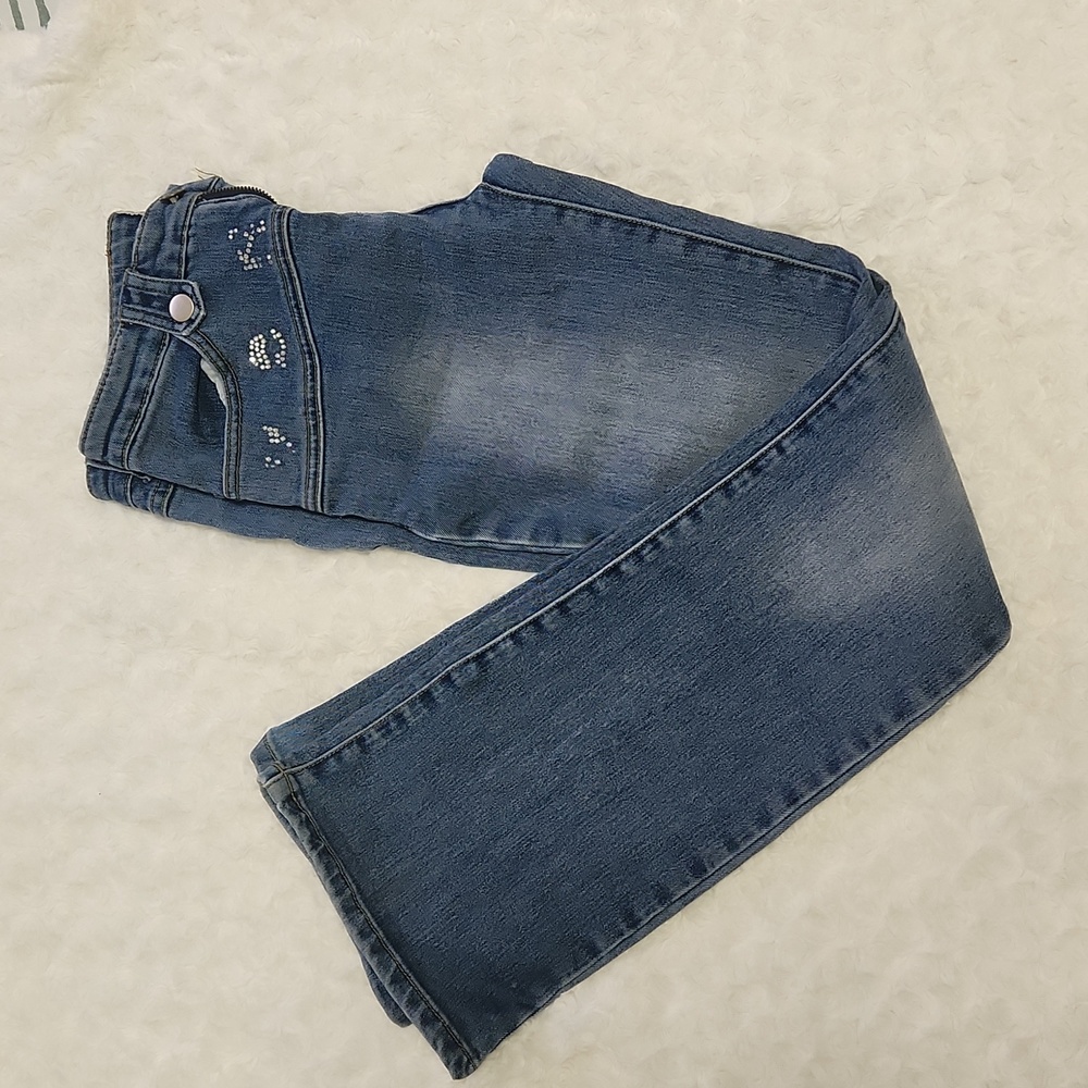 Women jeans